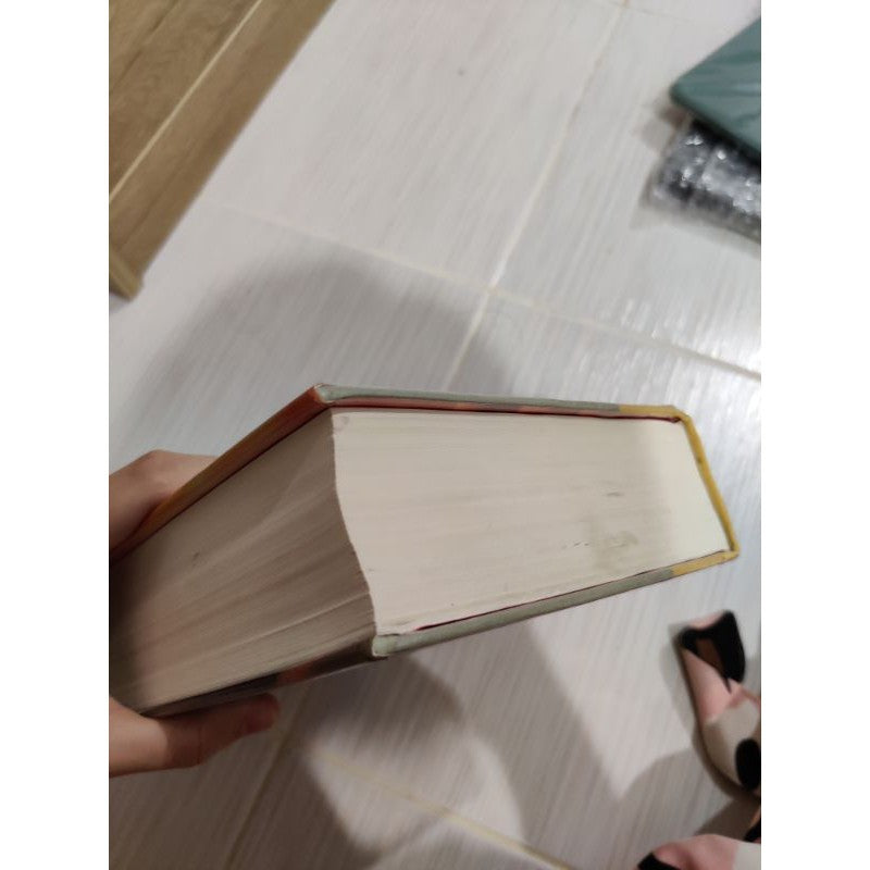 Hardcover Harry Potter and the Deathly Hollows