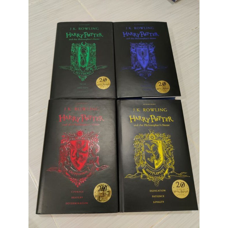 Harry Potter and the Philosopher's stone ฉบับครบ 20 ปีของสนพ.Bloombury
