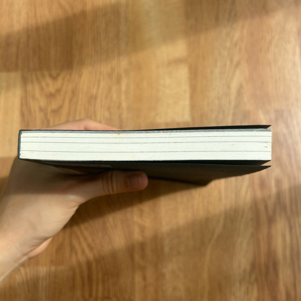 หนังสือภาษาไทย ปานหยาดน้ำผึ้ง Milk and Honey Rupi Kaur รูปี กอร์
