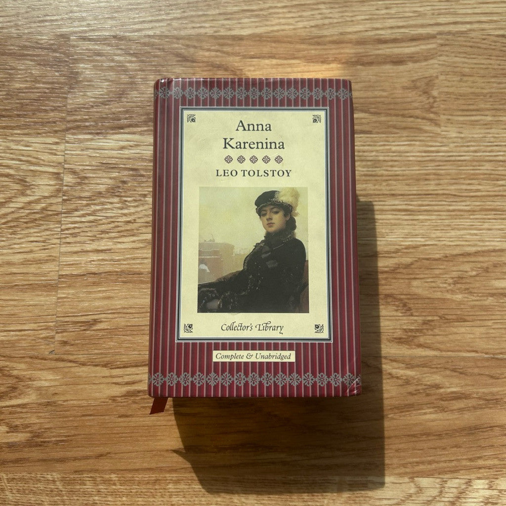 Gilded-Edge Hardcover Anna Karenina by Leo Tolstoy หนังสือ อันนา คาเรนินา ปกแข็ง ขอบทอง