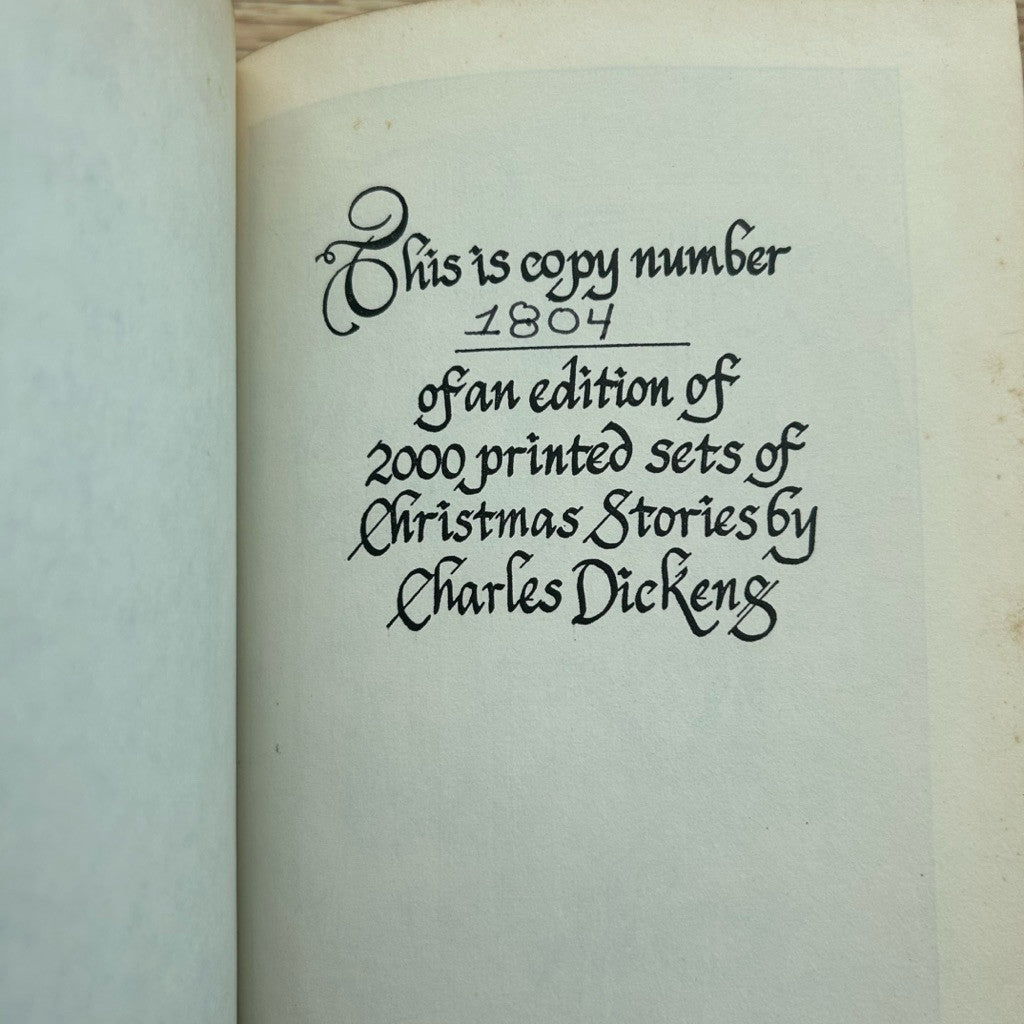 Hardcover The Christmas Stories by Charles Dickens book set ชุดหนังสือ ชาร์ลส์ ดิกคินส์ ปกแข็ง