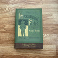 Hardcover Adventures of Huckleberry Finn by Mark Twain หนังสือ การผจญภัยของฮักเกิลเบอร์รี่ ฟินน์ โดย มาร์ก ทเวน ปกแข็ง