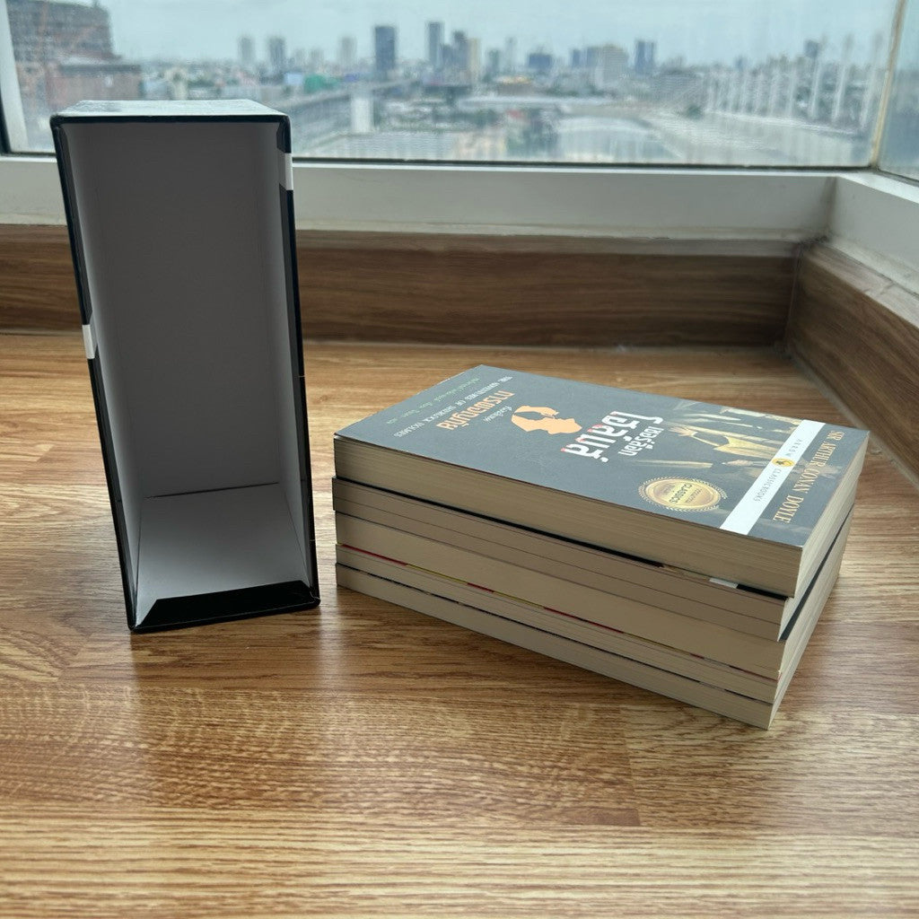 Box Set วรรณกรรมคลาสสิก The Great Gatsby สุดที่รักผู้มั่งคั่ง ปิศาจแห่งโรงละครโอเปร่า เชอร์ล็อก โฮล์มส์