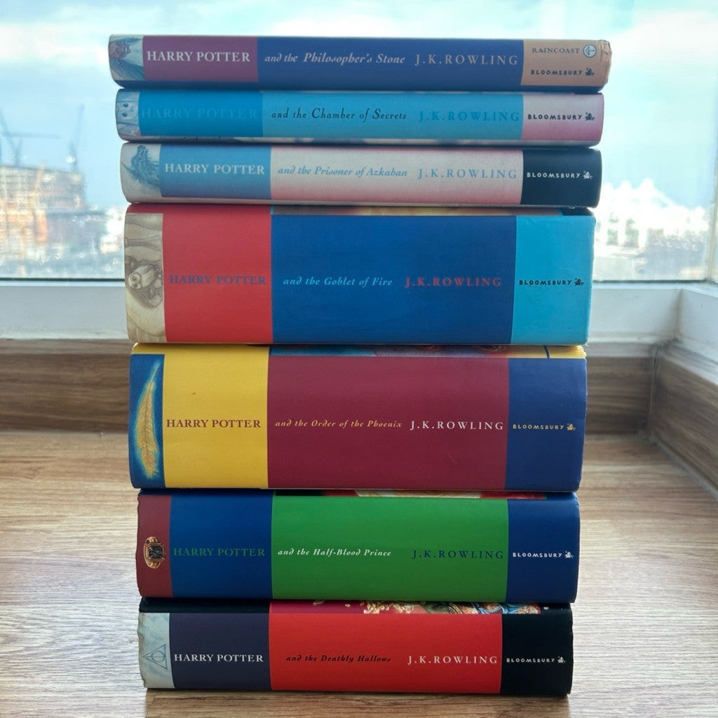 ชุดหนังสือแฮร์รี่ พอตเตอร์ ปกแข็ง Bloomsbury Hardcover Harry Potter Complete Book Set 1-7 J.K Rowling Bloomsbury