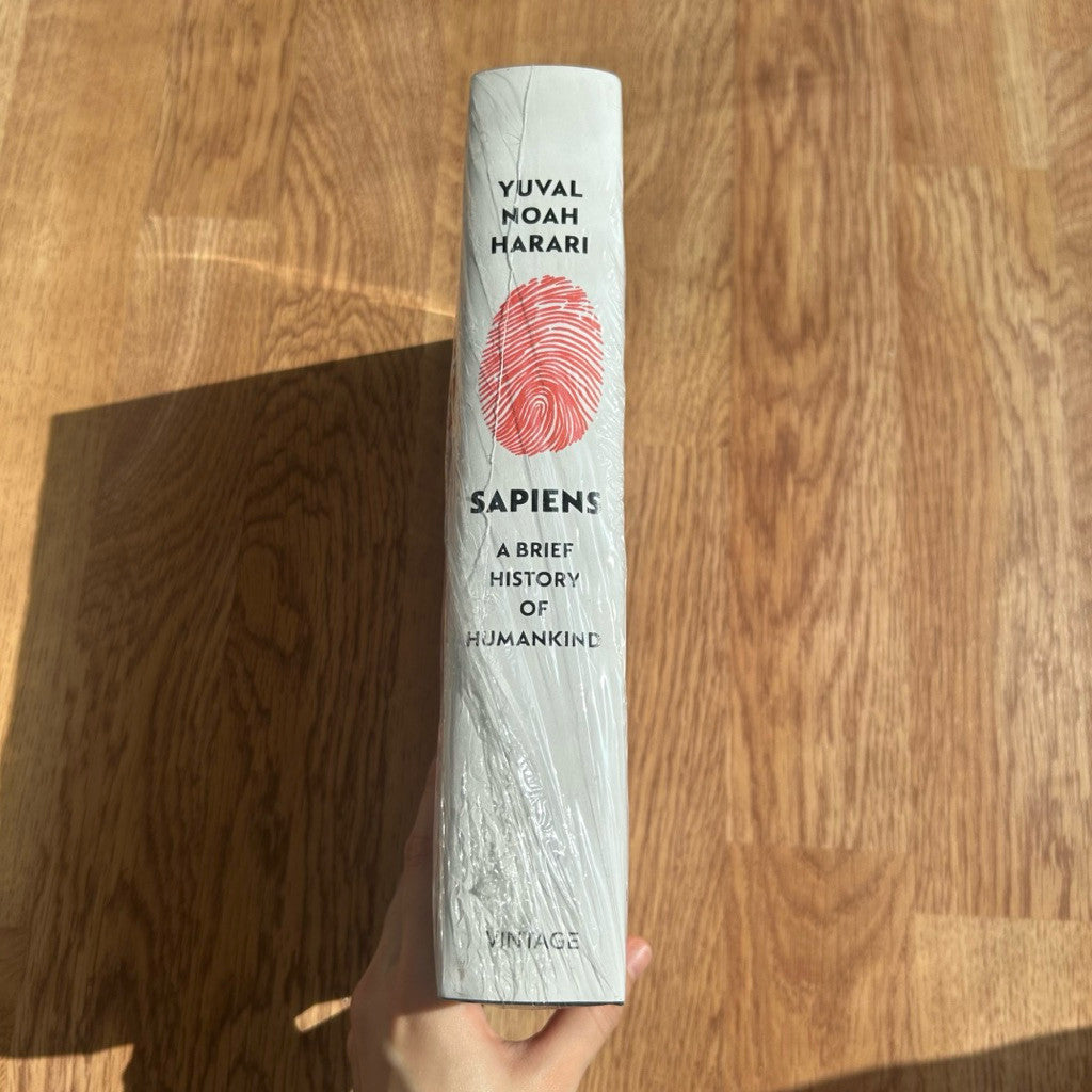 Sealed New Hardcover Sapiens : A Brief History of Humankind by Yuval Noah Harari หนังสือ เซเปียนส์ ปกแข็ง