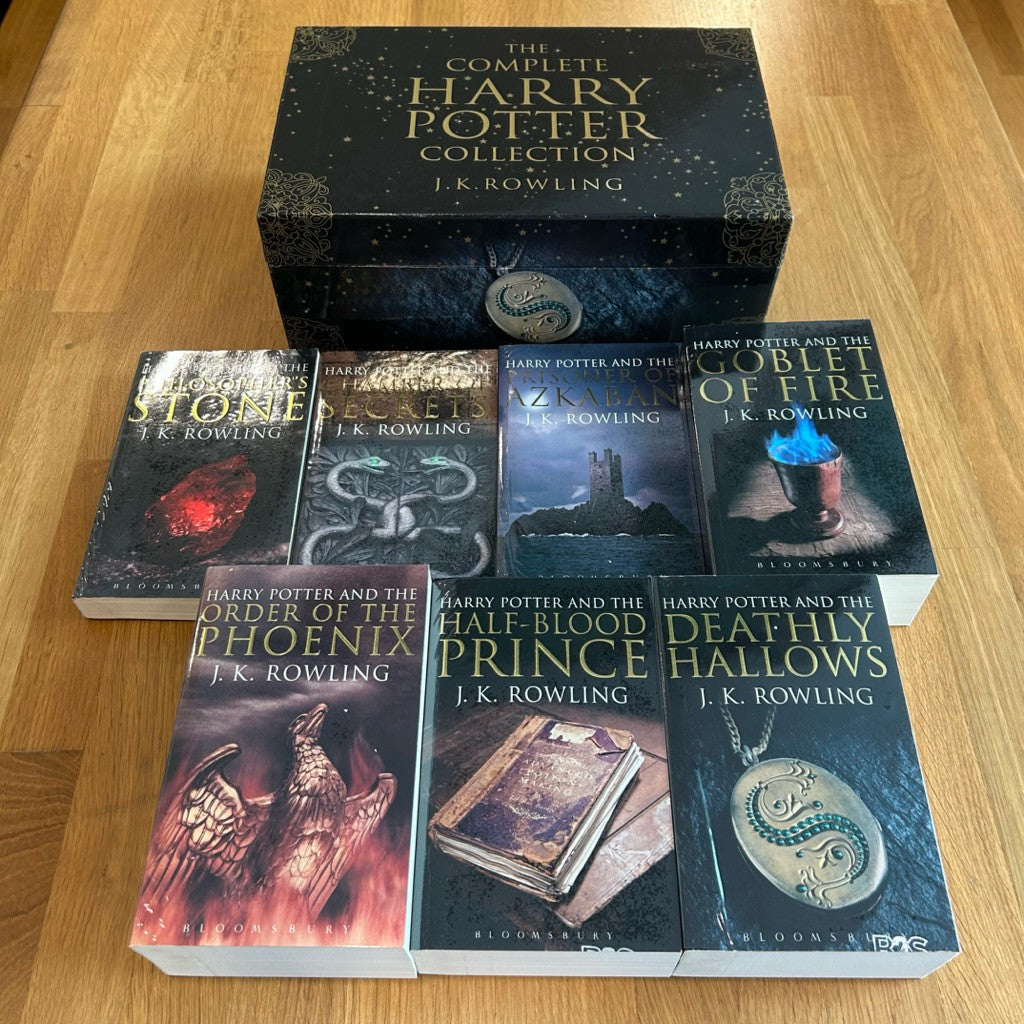 The Complete HARRY POTTER Collection J.K. Rowling Paperback Book Box Set 2008