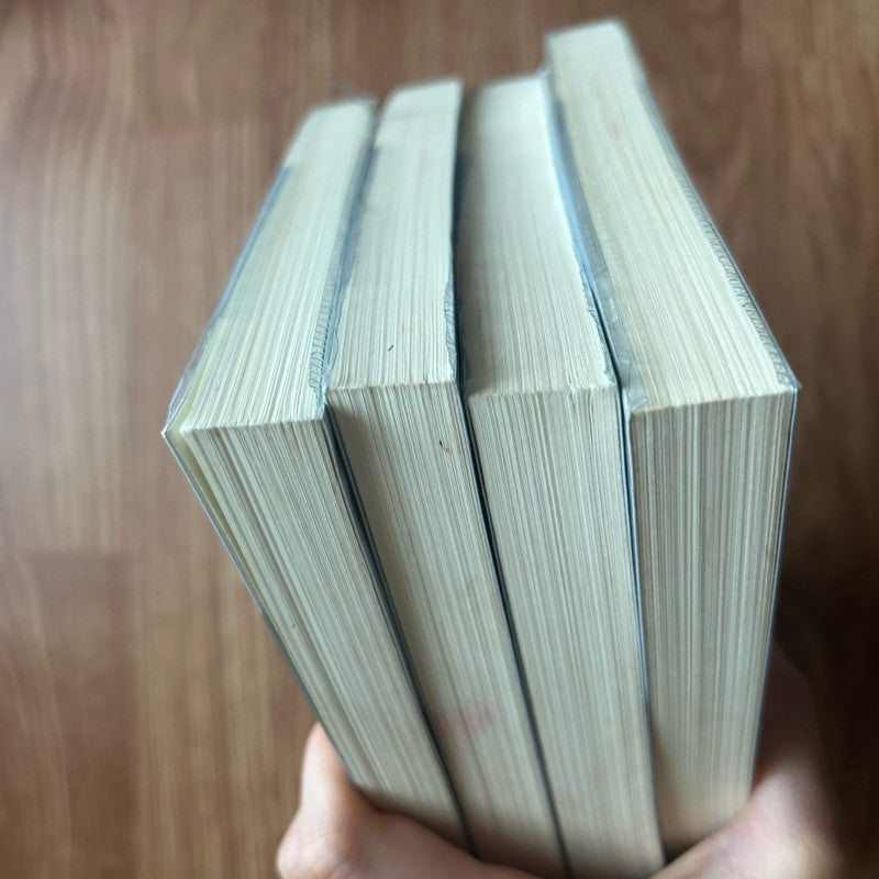 ชุดหนังสือ ตำนานรักสองสวรรค์ 4 เล่มจบ