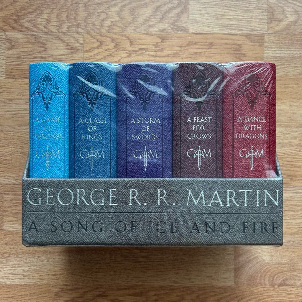 Box Set Hardcover A Game of Thrones (Song of Ice and Fire Series) Set of 5 books หนังสือ ปกแข็ง