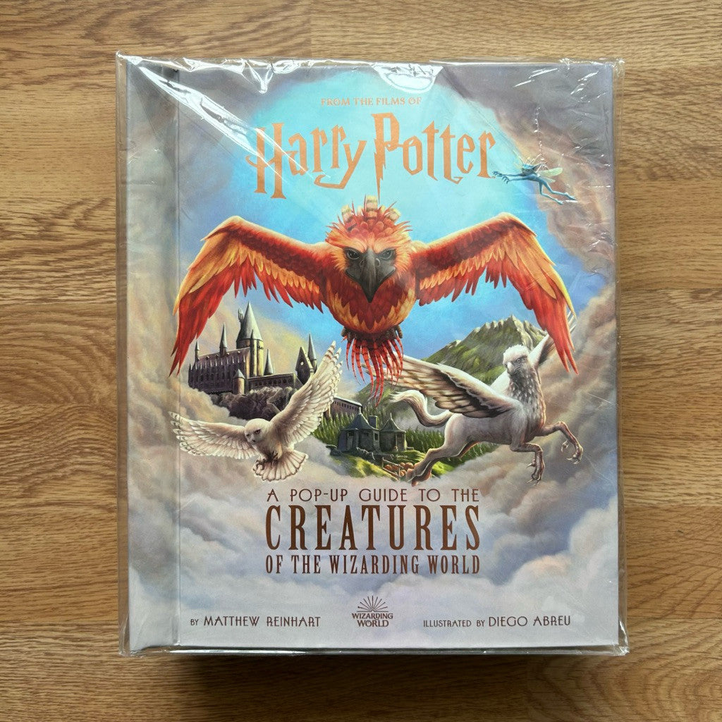 พร้อมส่ง🔥 Hardcover Harry Potter: A Pop-Up Guide to the Creatures of the Wizarding World หนังสือ ปกแข็ง