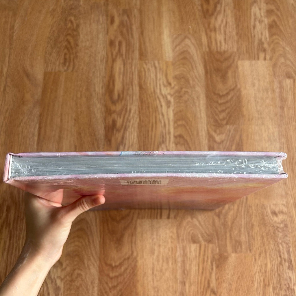 พร้อมส่ง🔥หนังสือ The Official Taylor Swift | The Eras Tour Book