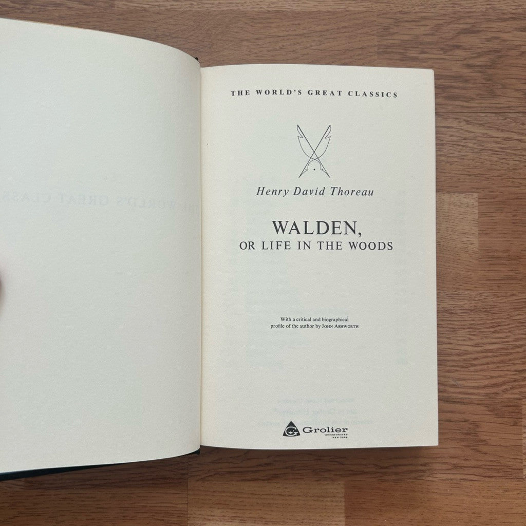 Hardcover Walden by Henry David Thoreau หนังสือ ภาษาอังกฤษ ปกแข็ง