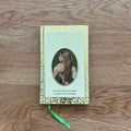 Gilded-edge hardcover Anne of Green Gables by Lucy Maud Montgomery หนังสือ แอนน์ หนูน้อยแห่งบ้านกรีนเกเบิลส์ ปกแข็ง