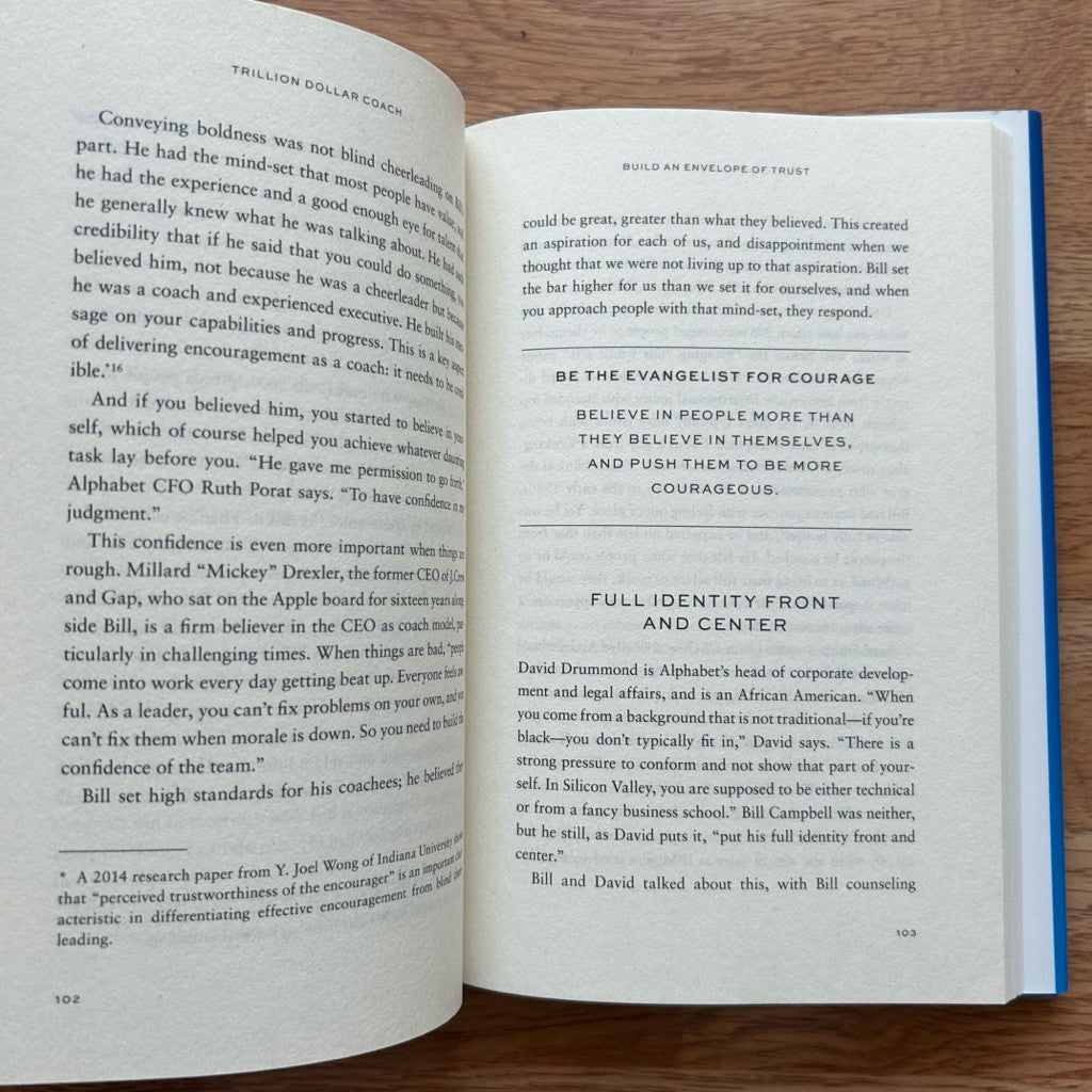 Hardcover Eric Schmidt - Trillion Dollar Coach หนังสือ ปกแข็ง