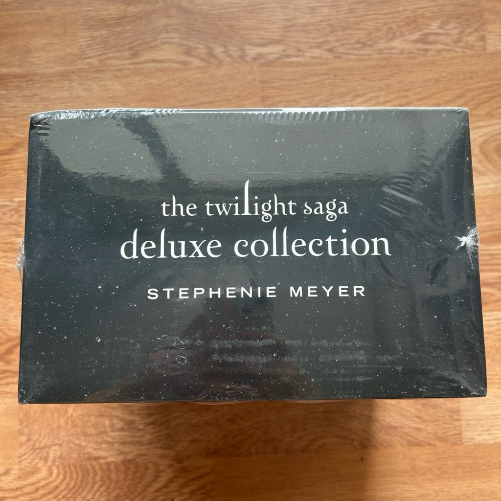 Box Set The Twilight Saga Deluxe Hardcover Collection