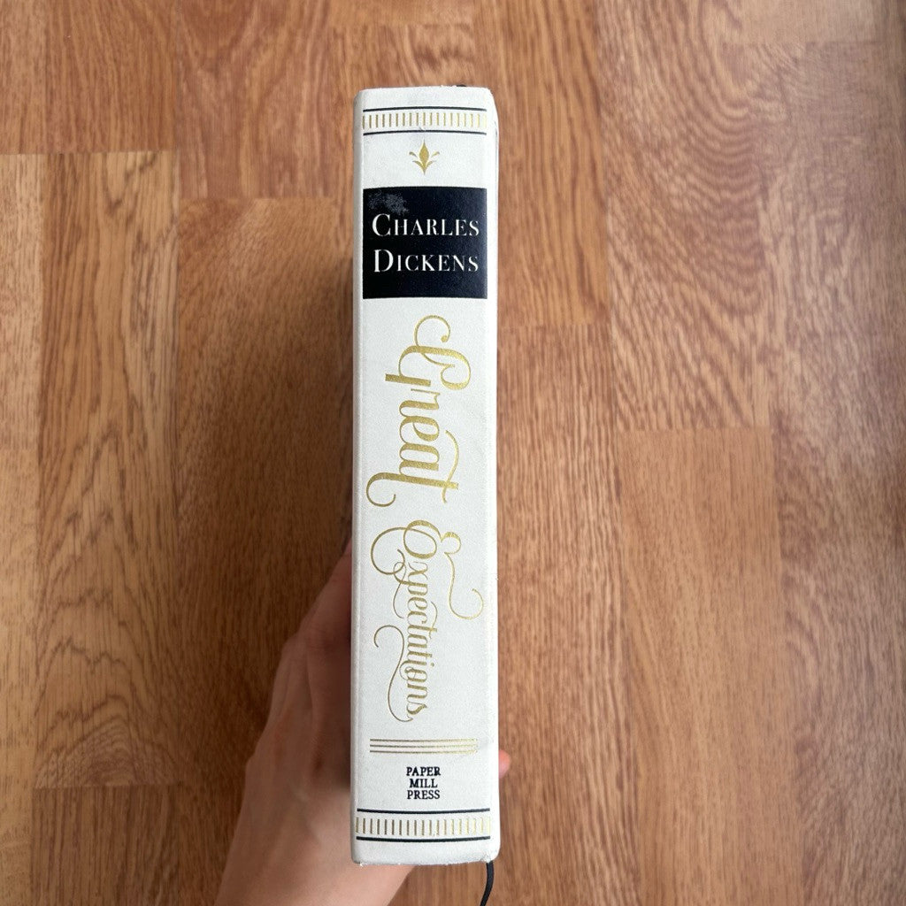 Hardcover Great Expectations by Charles Dickens หนังสือ ชาร์ลส์ ดิกคินส์ ปกแข็ง