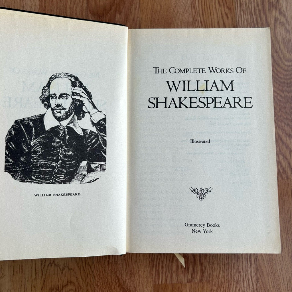 Gilded-Edge Hardcover The Complete Works of William Shakespeare หนังสือรวมผลงานเช็คสเปียร์ ปกแข็ง ขอบทอง