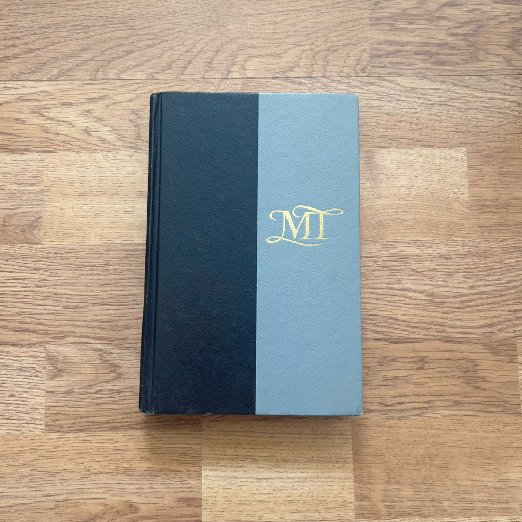 Hardcover The Adventures of Tom Sawyer by Mark Twain หนังสือ การผจญภัยของฮักเกิลเบอร์รี่ ฟินน์ โดย มาร์ก ทเวน ปกแข็ง
