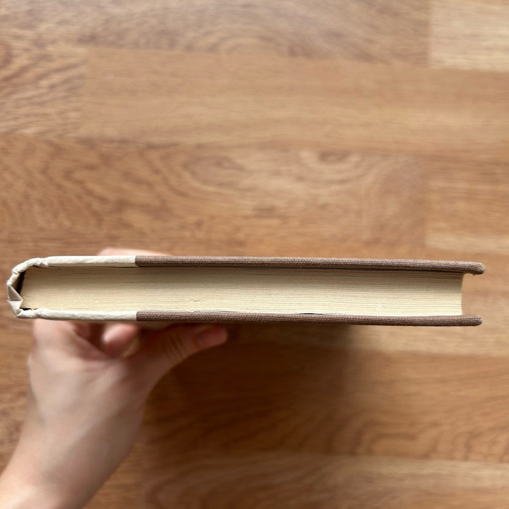 Hardcover The World of Winnie The Pooh by A.A. Milne