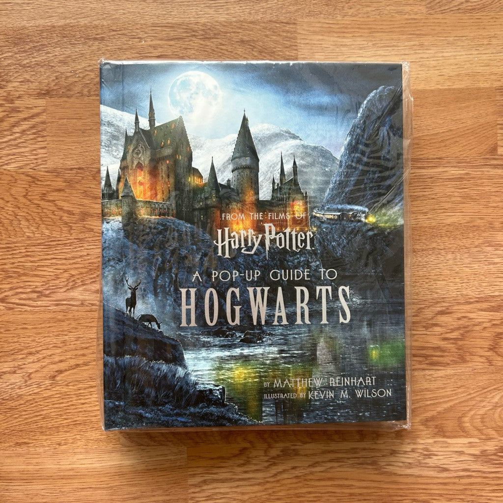 พร้อมส่ง🔥 Harry potter A pop up guide to hogwarts หนังสือ ป็อปอัพแฮร์รี่พอตเตอร์