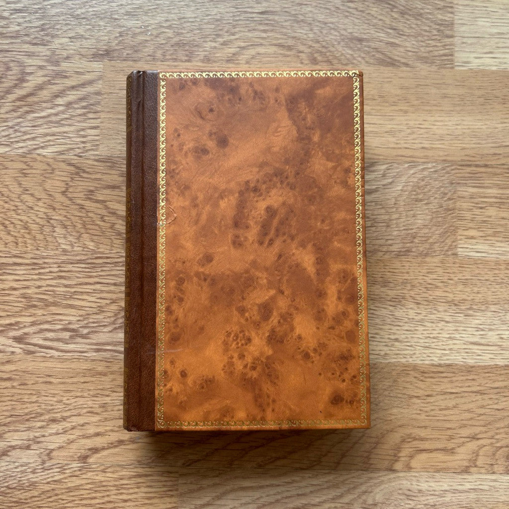 Hardcover Little Dorrit by Charles Dickens หนังสือ ภาษาอังกฤษ ปกแข็ง