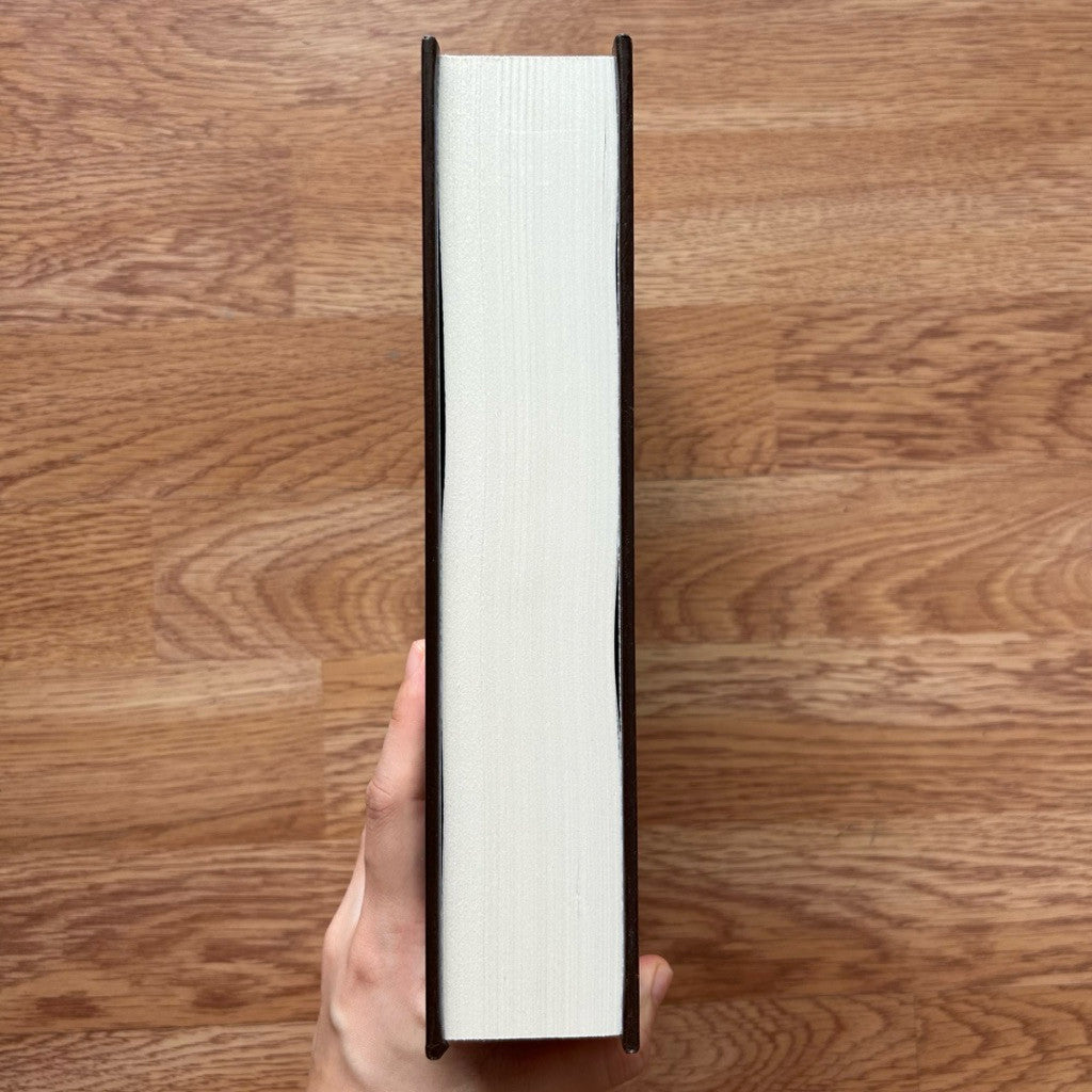 Hardcover The Book of Unusual Knowledge  หนังสือ ปกแข็ง