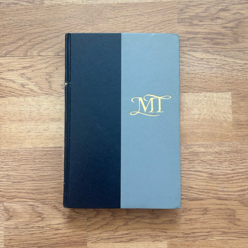 Hardcover A Connecticut Yankee in King Arthur's Court by Mark Twain หนังสือ  ปกแข็ง