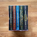 พร้อมส่ง🔥Box Set 5-Book Hardcover The Hunger Games, Catching Fire, Mockingjay, The Ballad of Songbirds - Suzanne Collins
