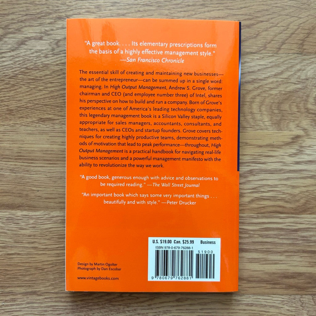 Paperback Andrew S. Grove - High Output Management หนังสือ ปกแข็ง