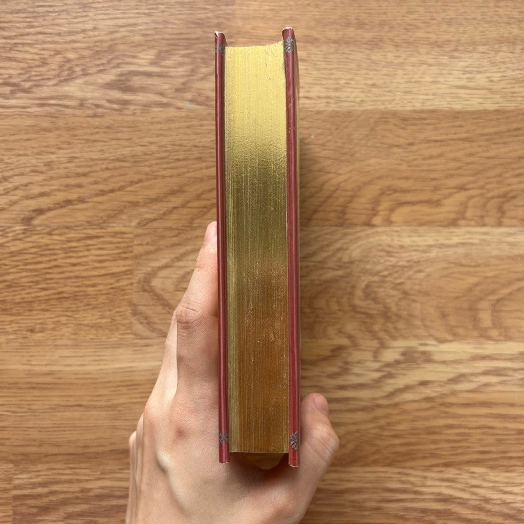 Hardcover Oliver Twist by Charles Dickens หนังสือ ภาษาอังกฤษ ปกแข็ง