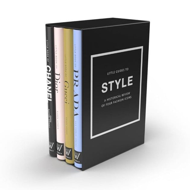 Hardcover Little Guides to Style: The Story of Four Iconic Fashion Houses หนังสือ ปกแข็ง