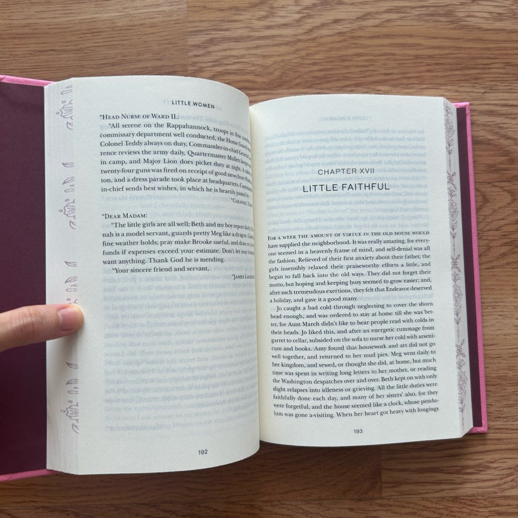 Hardcover Little Women (Signature Clothbound Editions)
by Louisa May Alcott หนังสือ ปกแข็ง