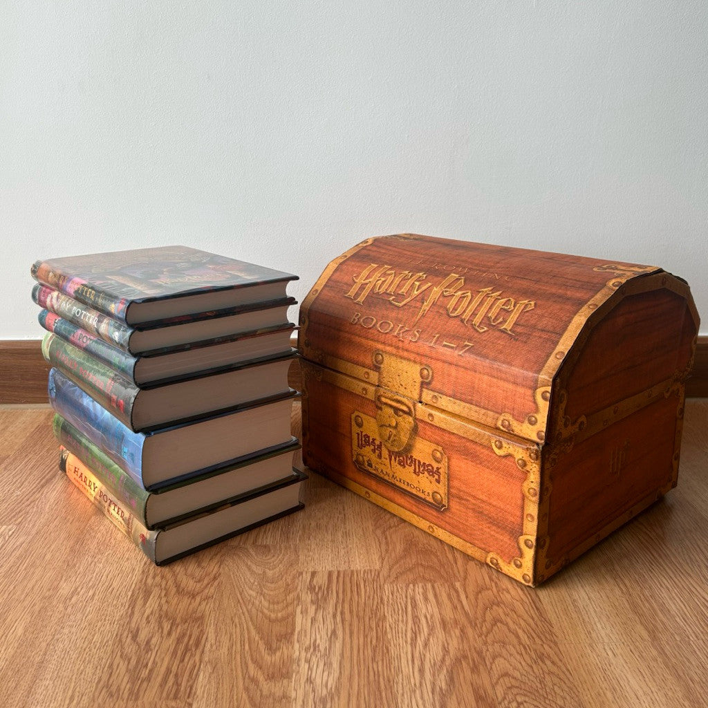 ชุด Box Set หนังสือแฮร์รี่ พอตเตอร์ พร้อมหีบ หีบหนังสือ Harry Potter แฮรี่ พอตเตอร์