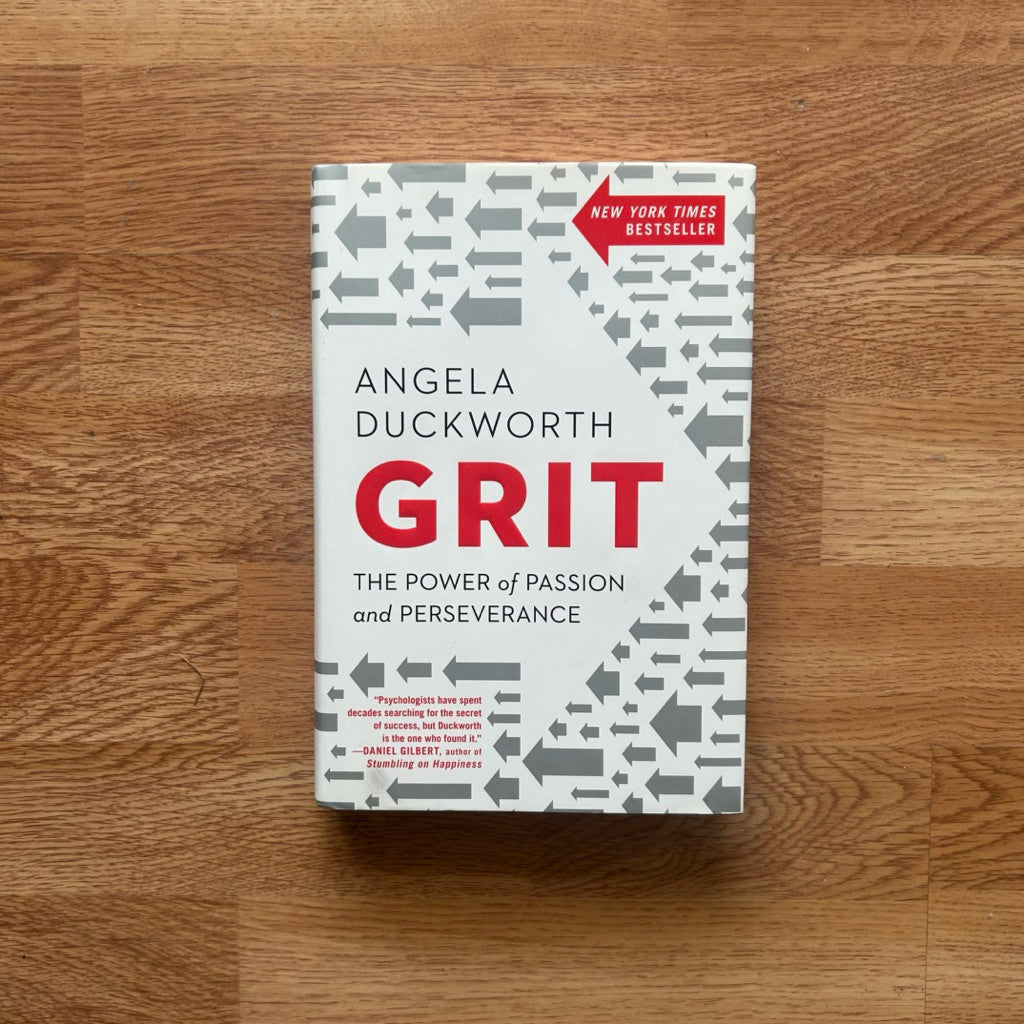 Hardcover Grit: The Power of Passion and Perseverance by Angela Duckworth หนังสือ ปกแข็ง